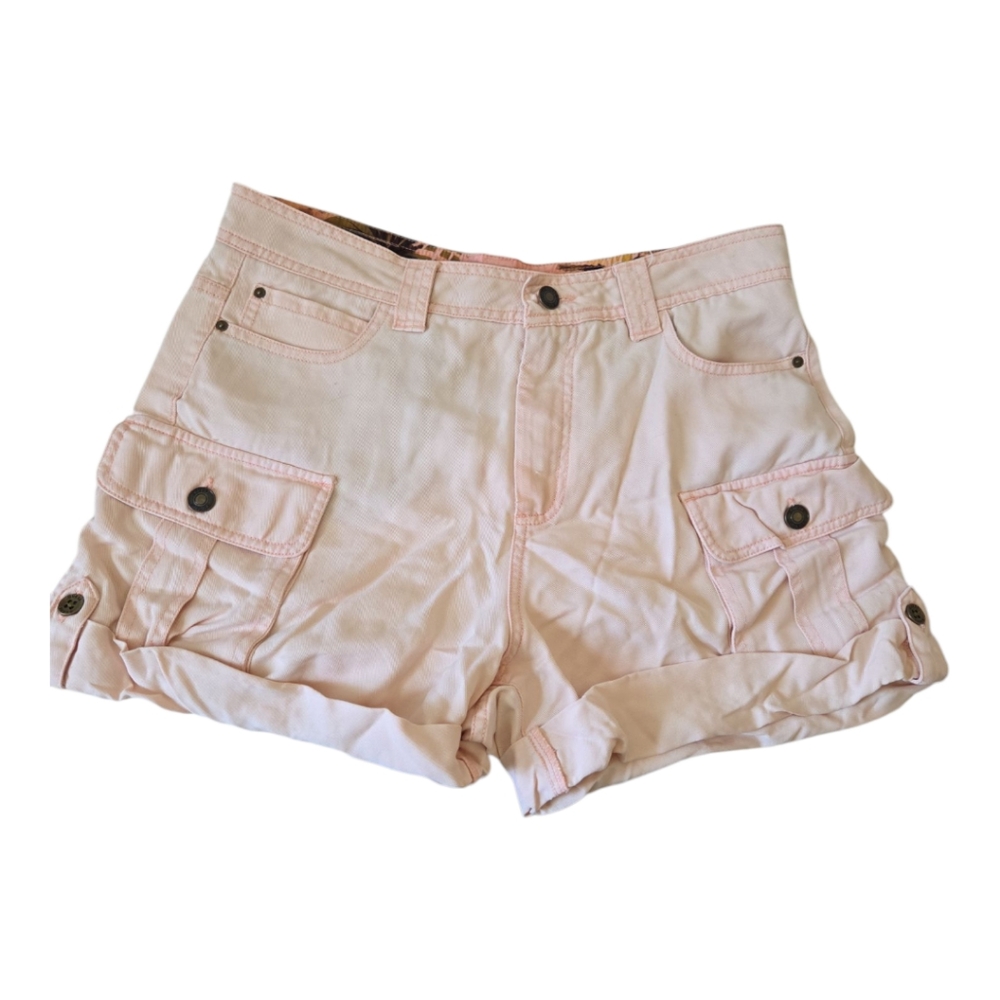 GUESS Iris Shorts Cuffed Cargo Peach Lyocell Women's Size 29 With Logo EUC